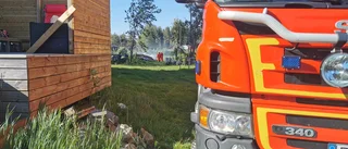 Larm om gräsbrand i hästkroken   