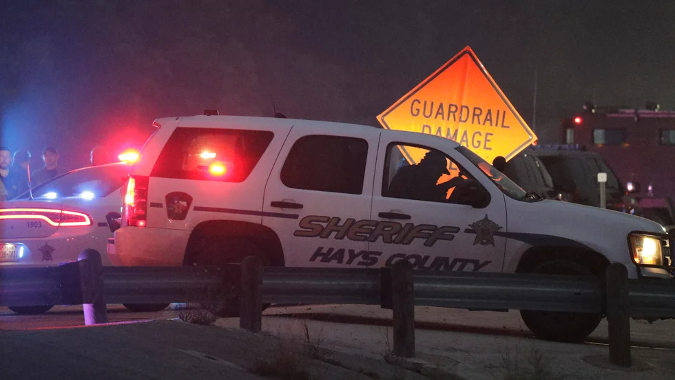 Polis finns på plats i Austin i Texas där tretton människor uppges ha skottskadats. Arkivbild.