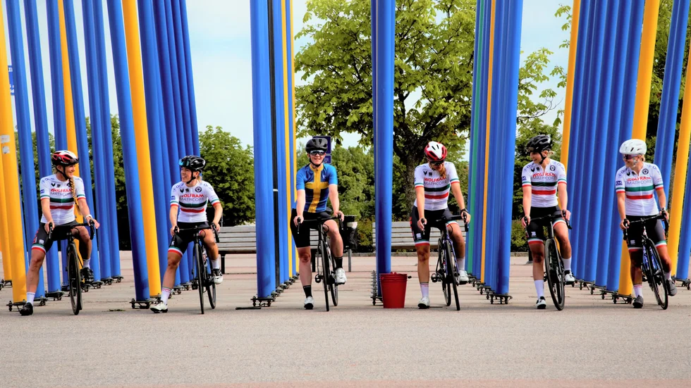 CK Hymers damelitlag på torsdagskvällen. Från höger, Frida Englund, Adelina Millberg, Emelie Hjärtström, Carin Winell, Johanna Palmqvist och Anna Johansson.