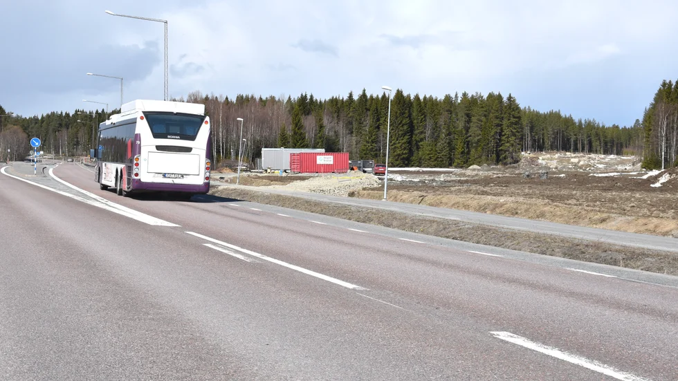 Här kommer den förlängda Torsgatan att ansluta till väg 372 med en rondell.