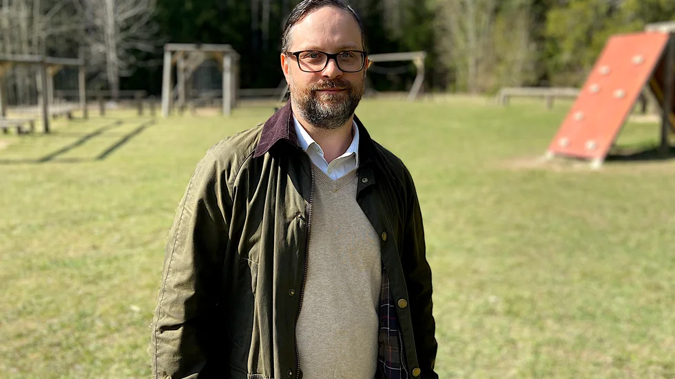 "Skogen runt pilotbacken och skogen vid Ängslyckan är de två placeringarna vi tittar närmare på. Vi undersöker vilka möjligheter som finns. De har varit med i en tidigare kartläggning. Men de har lite olika utmaningar när man tittar på det som vi har som faktaunderlag" säger Christopher Hoerschelmann.