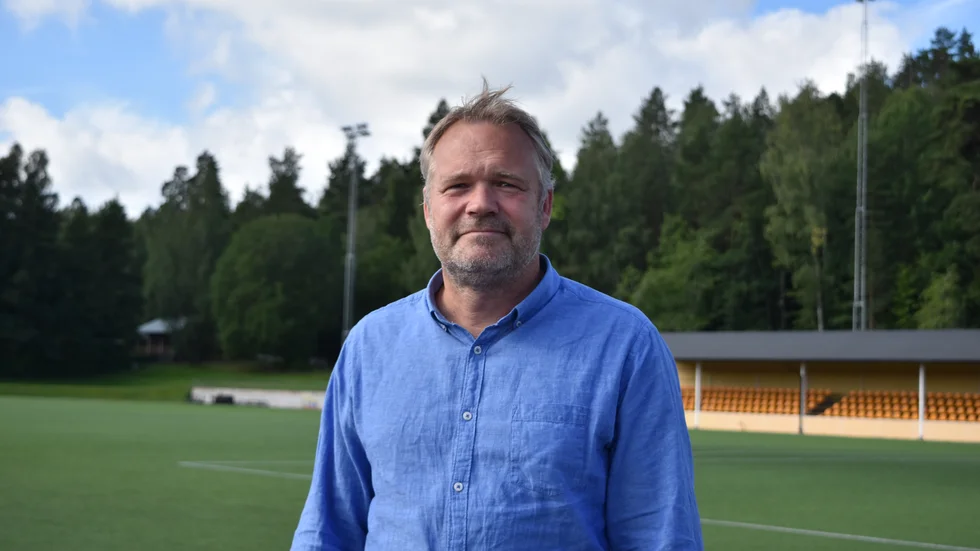 Mattias Ganbrant är ordförande för KBK. Han berättare att man, precis som i Rimforsa, har haft svårt att ha kvar spelare när de har börjat gymnasiet. 