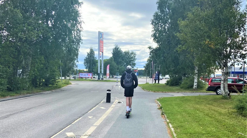 Många har använt sig av de hyrelsparkcyklar som norska företaget Ryde placerade ut i Luleå i maj. I oktober ska deras halvår i staden utvärderas av kommunen.