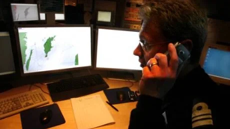 Spaning. Man såg på radarn att trafiken ökade från baltiska hamnar, främst Liepaja, i samband med att Sovjet avslutade sin militära närvaro. Att dumpning förekom är dock inget som sjöbevakarna kan vidimera. Magnus Thorn, chef för sjöinformationskompaniet. Foto: Henrik Radhe