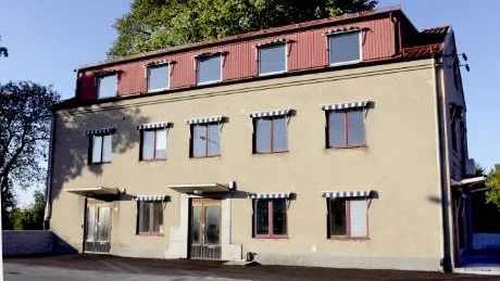 Huset i Burgsvik som tidigare bland annat varit lokaler för Uniguide.foto: tommy söderlund/arkiv