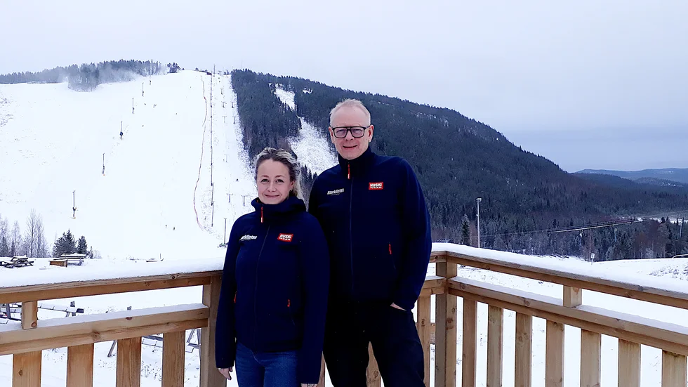 Storklinten inledde 2019 satsningen Tidigt på snö. I år slår de rekord, på rekord, på rekord. "En fantastisk start", säger Peter Engström, delägare och Malin Nilsson, destinationschef som trivs som fisken i vattnet, håller med.