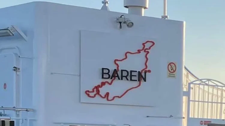 Gotland upp och ner i utebaren på en av DG:s färjor.