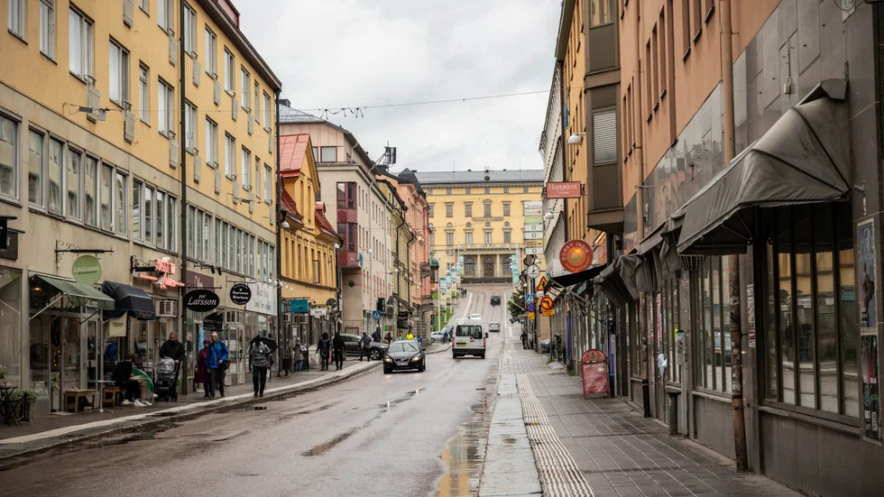 Delar av Uppsalas paradgata en augustidag 2023.