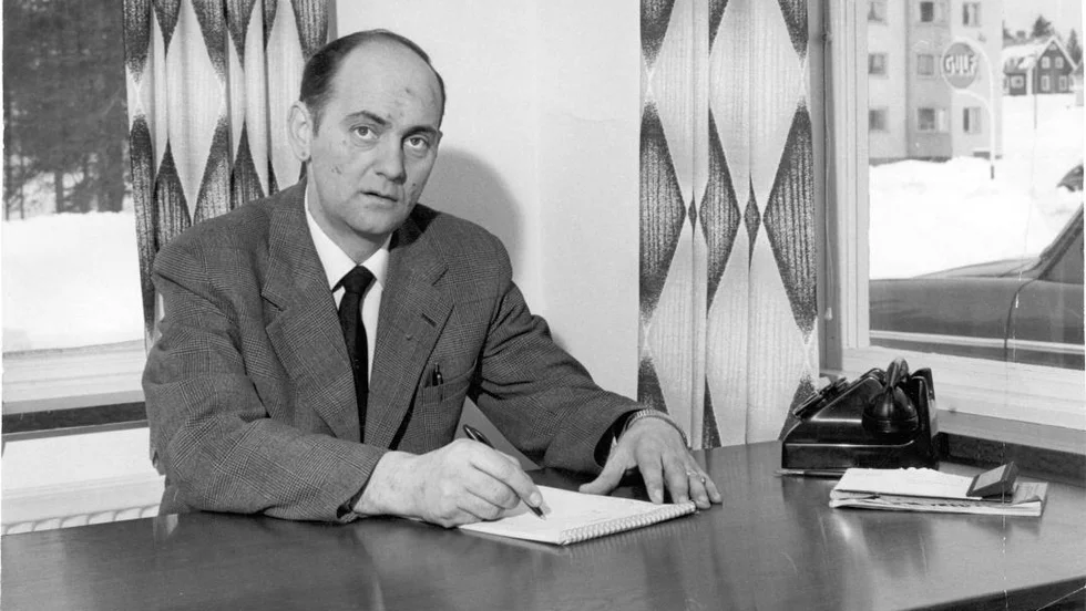 Valter Lundström i Arvidsjaur var en populär och omtyckt bilhandlare. Han fick stora rubriker 1968 när man vid en revision fann att han hade över en miljon kronor i kontanter i sitt kassaskåp.
