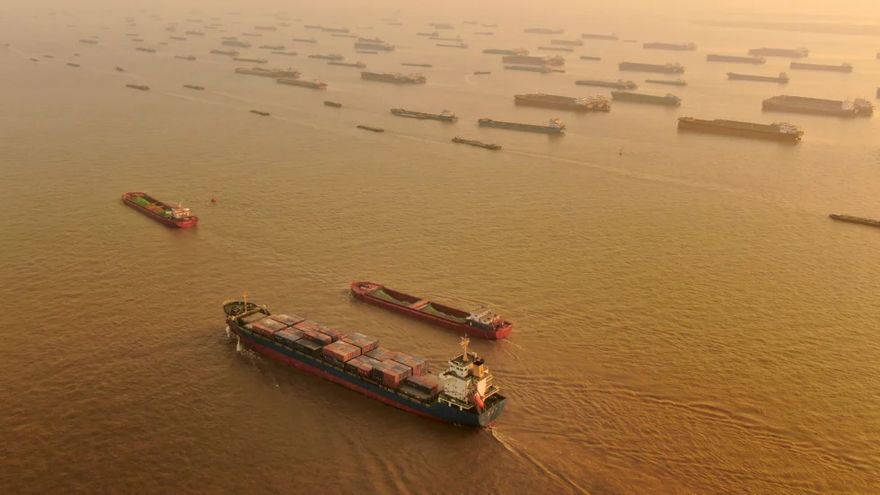 Yangtze är en starkt förorenad flod, men nu satsas det på bättre miljö. Arkivbild.