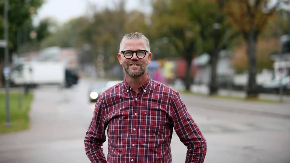 Magnus Löfberg tar över som marknadsgeneral efter Sven Axelsson.