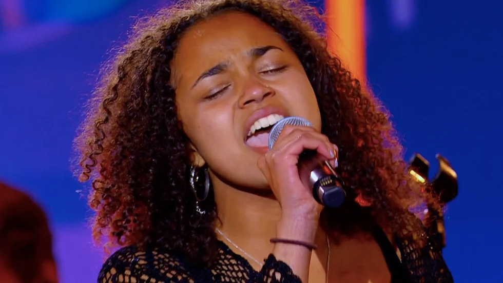 Cimberly har nu sjungit in sin version av Whitney Houston ”Greatest Love of All”.