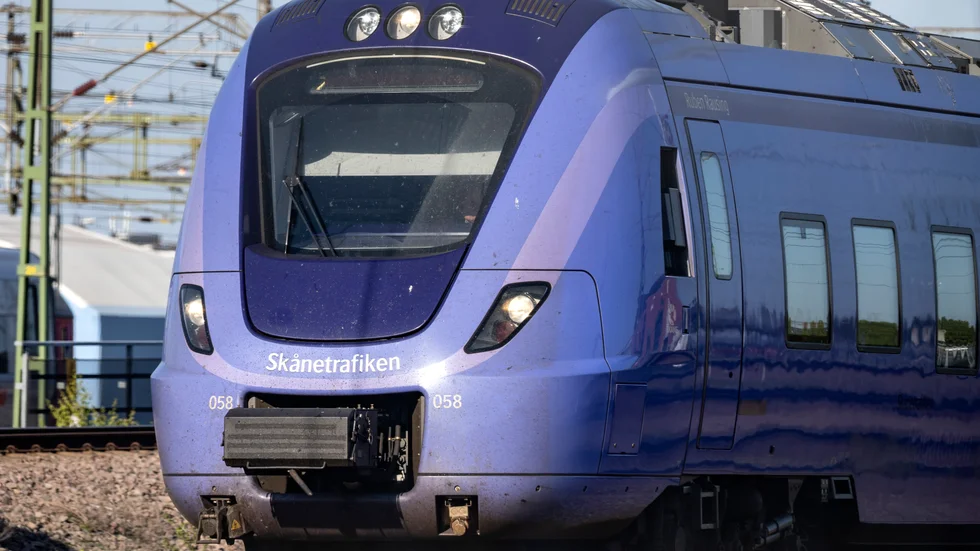 Läget i skånsk tågtrafik kompliceras ytterligare på grund av en nedriven kontaktledning. Arkivbild.