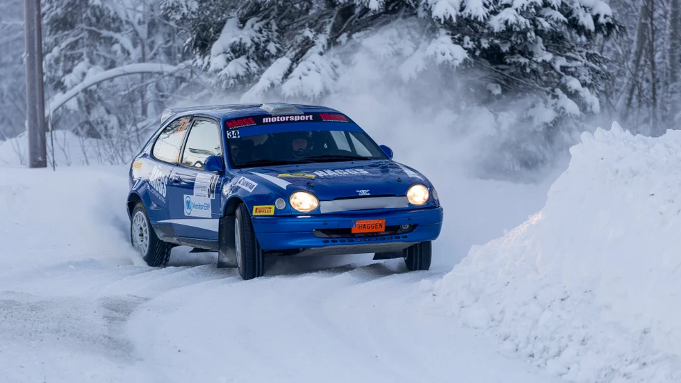 Niklas Hägg och Toni Sundkvist körde så snön yrde i helgen. 