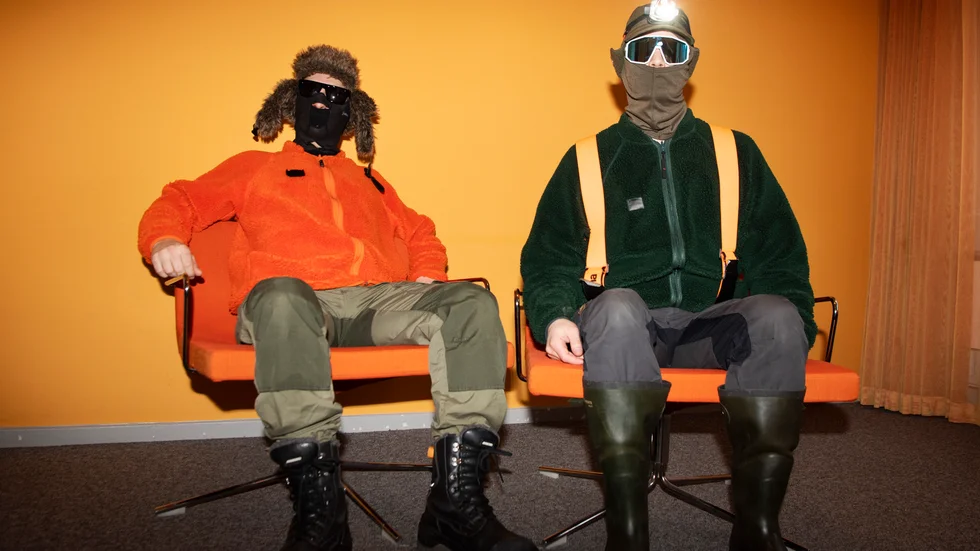 Musikduon Hooja från Gällivare släpper en ny låt på fredag, en låt som redan blivit populär hos fansen.