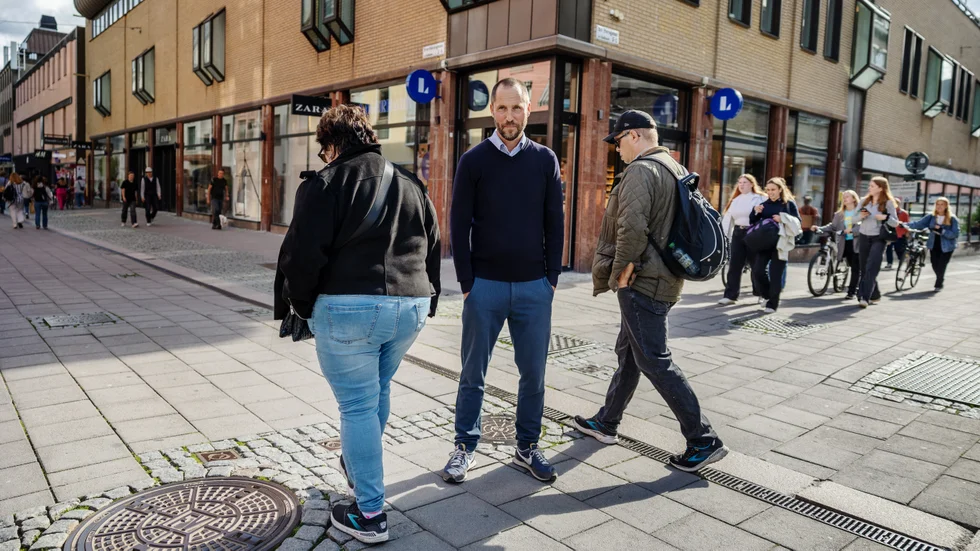 Erik Pelling (S) anklagas för att ha offrat sin politik för makten. Nu berättar han själv om året som gått sedan valet 2022.