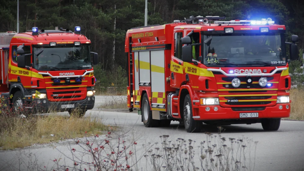 Räddningstjänsten rycker ut på ett larm om brand på Örnäset.