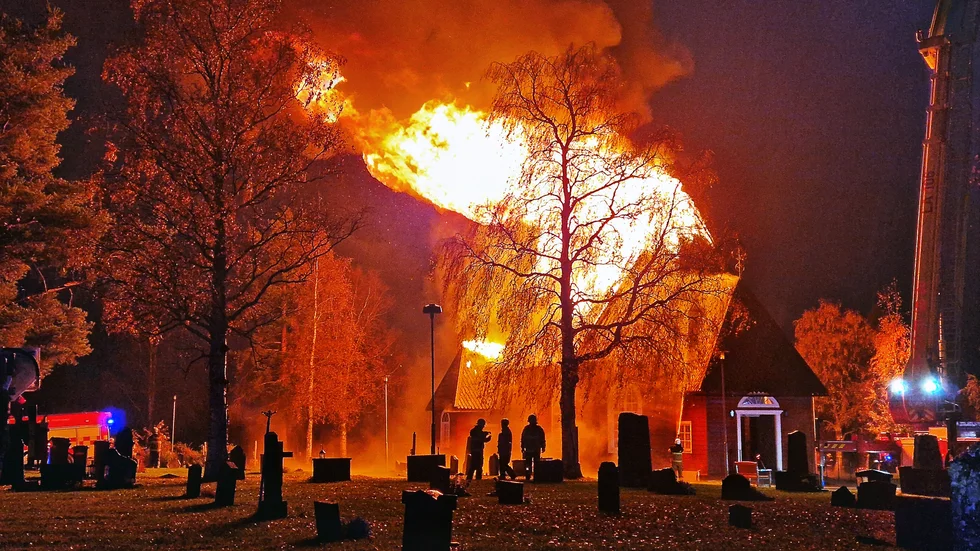 Polisen avslutar nu sin utredning kring brandorsaken i Hietaniemi kyrka.