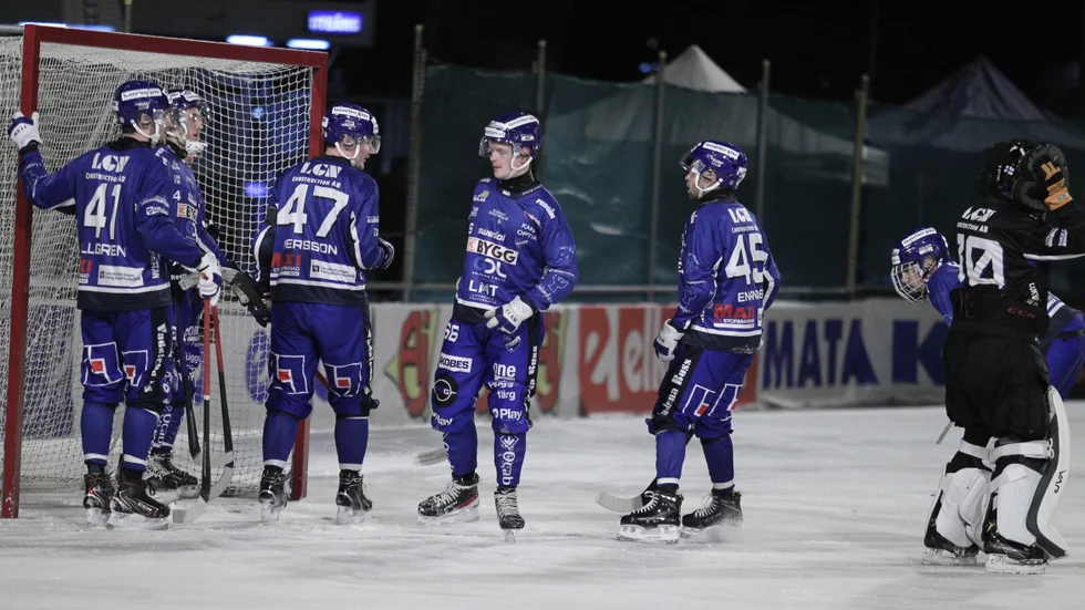 Hösten 2023. IFK Motalas Anton Spångberg har i vinter kommit tillbaka till elitseriespel. På lördagen kan han få möta brorsan Viktor Spångberg när Västerås SK kommer till Motala. Det blir första gången bröderna möts i en elitseriematch.