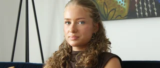 Julia valde mellan landslag och skådespeleri – aktuell på SVT