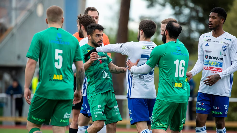 Arish Nouri satte viktiga 1–1 mot Sandvik. Arkivbild.
