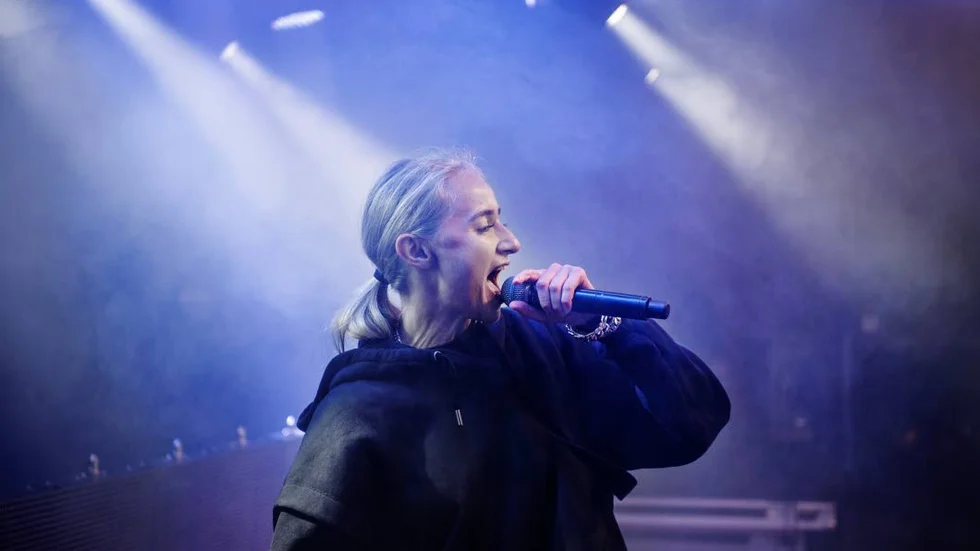 Levererar. Silvana Imamam lyckas till och med överraska på nya albumet.
