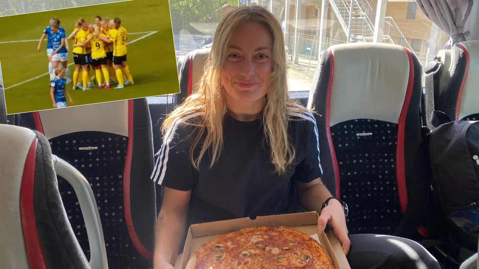 Hanna Sjöström firar segern på bussen hem till Uppsala. 