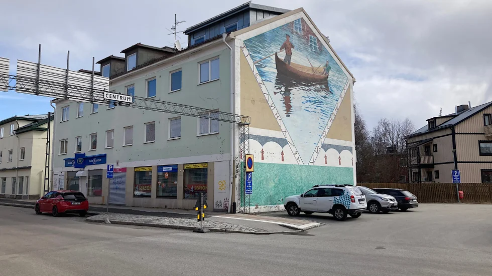 Kålands fastighet som har en stor muralmålning på kortsidan kommer renoveras inom kort. En bygglovsansökan är inlämnad.