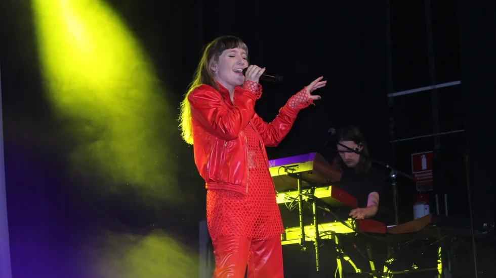 Myra Granberg med band uppträdde sist på konserten. 
