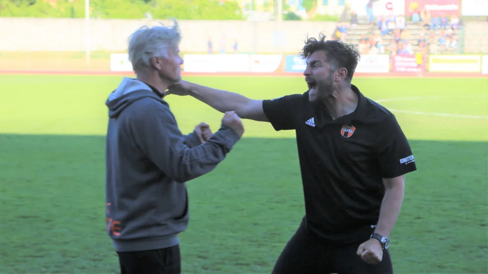 FC Gutes tränare Christophe Lallet jublar efter senaste hemmasegern. 