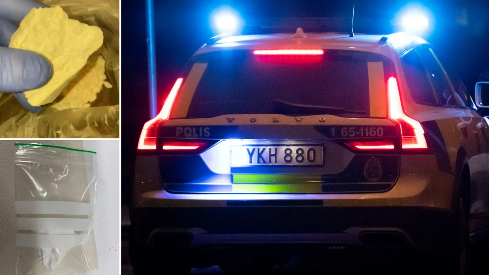 Inne i lägenheten fann polisen en stor mängd kokain och hasch. På golvet låg portionspåsar och en våg. Tre män och en kvinna åtalas nu för grovt narkotikabrott.