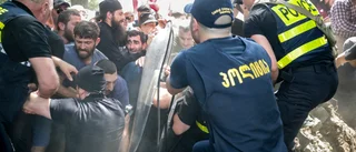 Pride i Georgien stormades