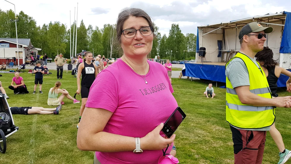 Åsa Bäcklund är en av arrangörerna för Tjejjoggen i Sjulsmark som avgörs för 31:a gången nu på söndag.