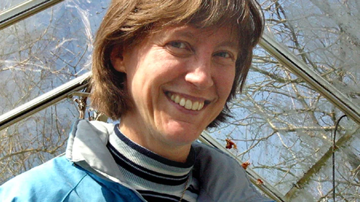 FAM: Lena Käcker Johansson, Rimforsa, 40 år den 13/5 2005.