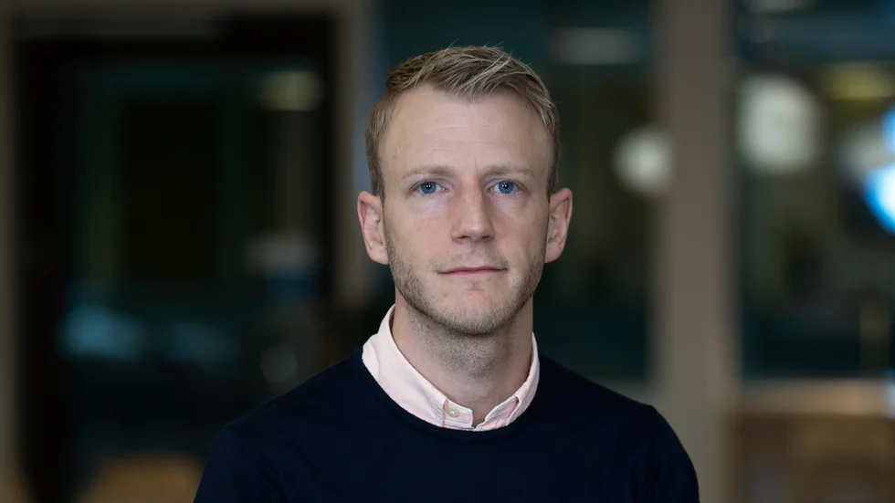Med tanke på rabiesrisken måste alla hundar avlivas, enligt Simon Löfgren, enhetschef vid Jordbruksverket.