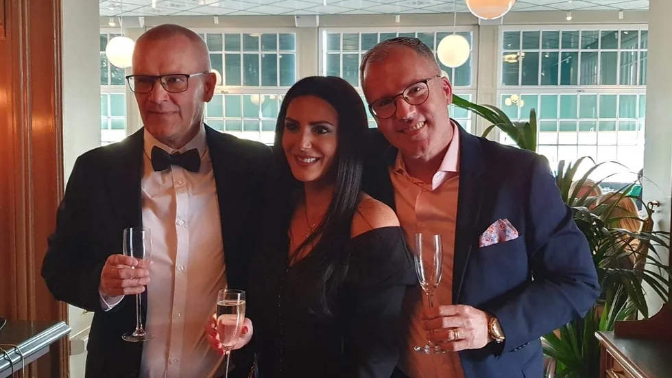 Petra Jacob tillsammans med de två övriga nominerade i ledarkategorin, Jouko Liakka, Haparanda IF, och Torbjörn Jonsson, ordförande Brokinds IF (till höger)