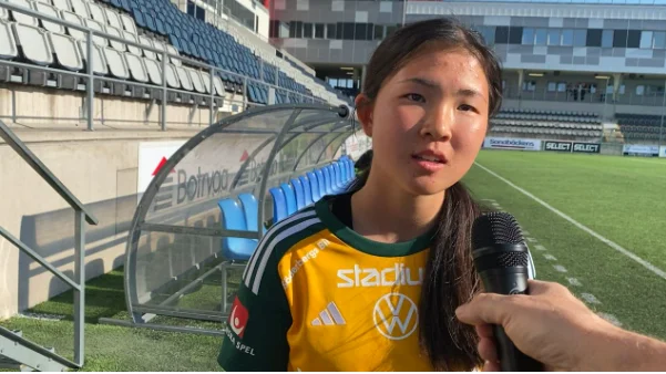 Viktoria Veber fick chansen i "superderbyt".