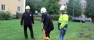 Första spadtaget för nya lägenheter
