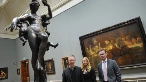 Rembrandts "Batavernas trohetsed till Claudius Civilis" är ett av de konstverk som Nationalmuseum lägger ut på Google Art Project. Per Hedström, biträdande chef för samlingarna på museet, Googles kommunikationschef Emma Stjernlöf och överintendent Berndt Arell är nöjda med samarbetet.