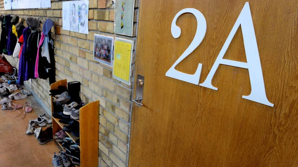 Svensk skola. Kommer S och MP lyckas locka fler duktiga studenter att bli lärare?
