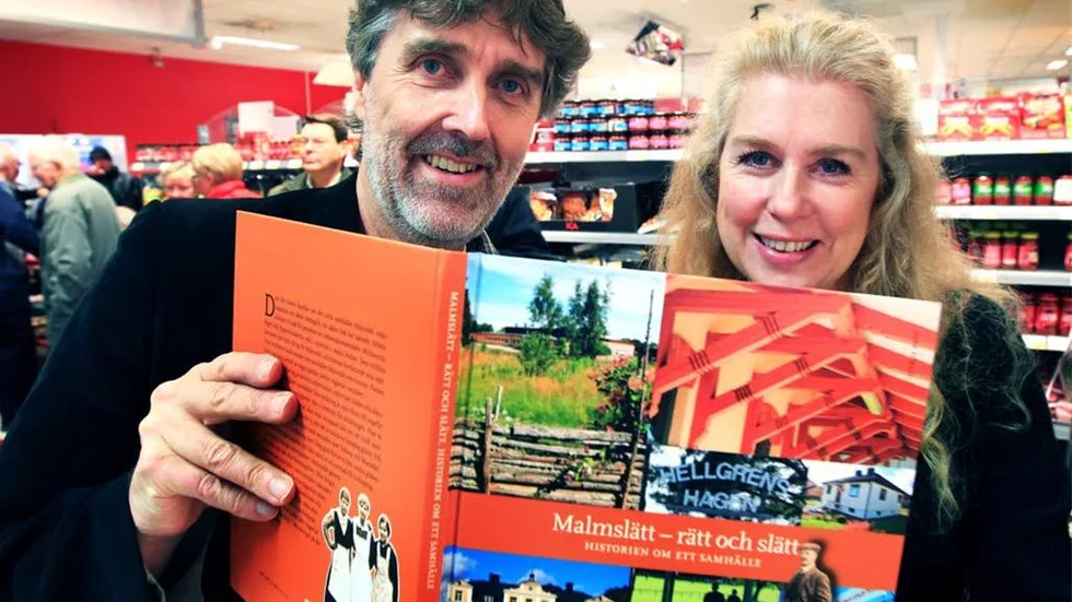 Hans Nilsson och Marie Ohlsén har skrivit den nya boken om Malmslätt.