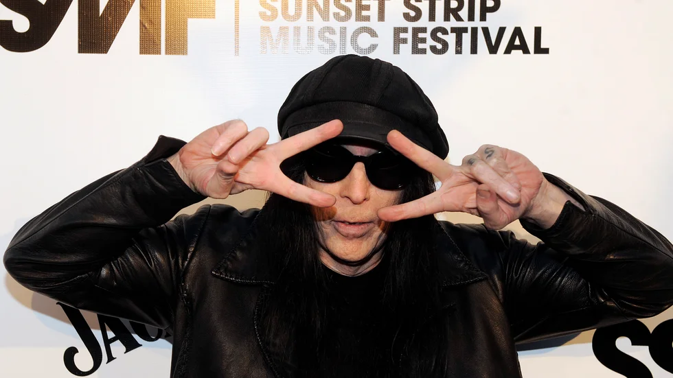 Mick Mars stämmer Mötley Crüe. Arkivbild.