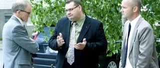 "Min klient är besviken eftersom han anser att han är oskyldig"