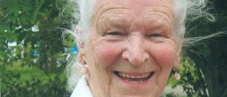 Laila Olsson 90 år