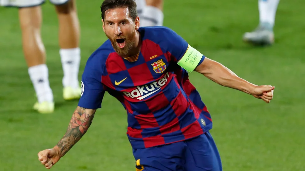 Barcelonas storstjärna Lionel Messi jublade efter sitt dribblingsnummer fram till 2–0 i 3–1-segern hemma mot Napoli när det spanska storlaget avancerade till kvartsfinal med totalt 4–2.