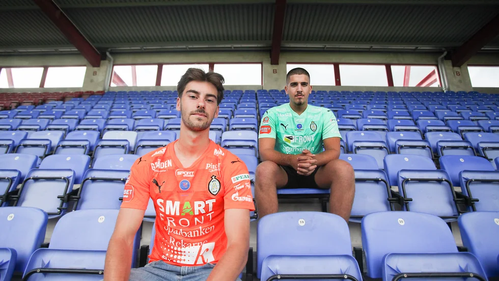 Filip Siljander (främre) och Anton Miedl-Ohlsson (bakre) har båda skrivit på för AFC.