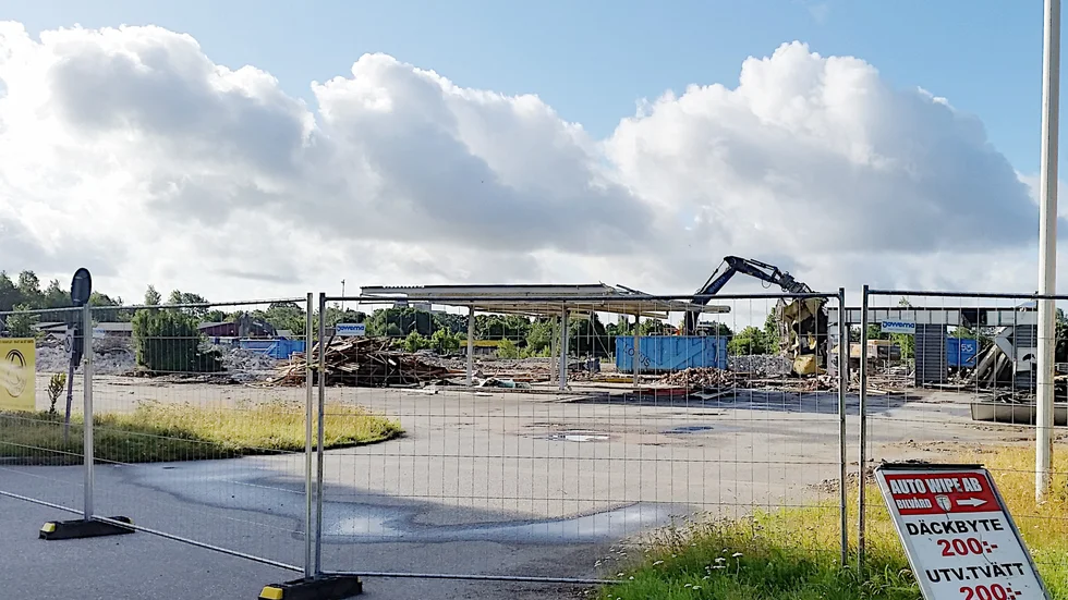 I september ska rivningen av byggnaderna vid Doktor Westerlunds gata vara avslutad, och i början av 2021 påbörjas bygget av den planerade Ica-butiken.