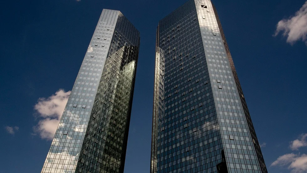 Deutsche Banks huvudkontor i tyska Frankfurt. Arkivbild.
