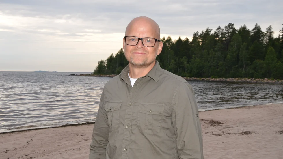 "Vi kan inte förbjuda folk från att besöka dessa platser men vi vädjar om allmänhetens förståelse och hänsyn till inspelningarna" säger Gustav Carlsson, exekutiv producent TV4.