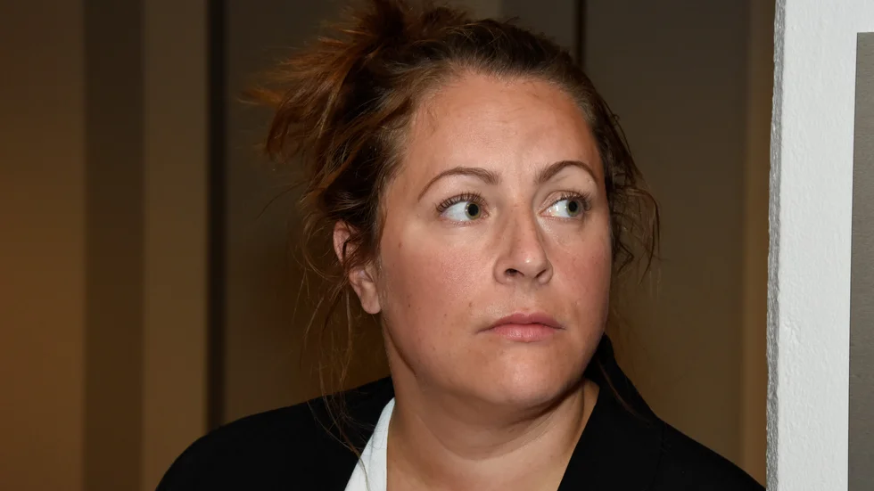 Kammaråklagare Erika Westerstrand yrkade att mannen skulle häktas, vilket tingsrätten också gjorde. 